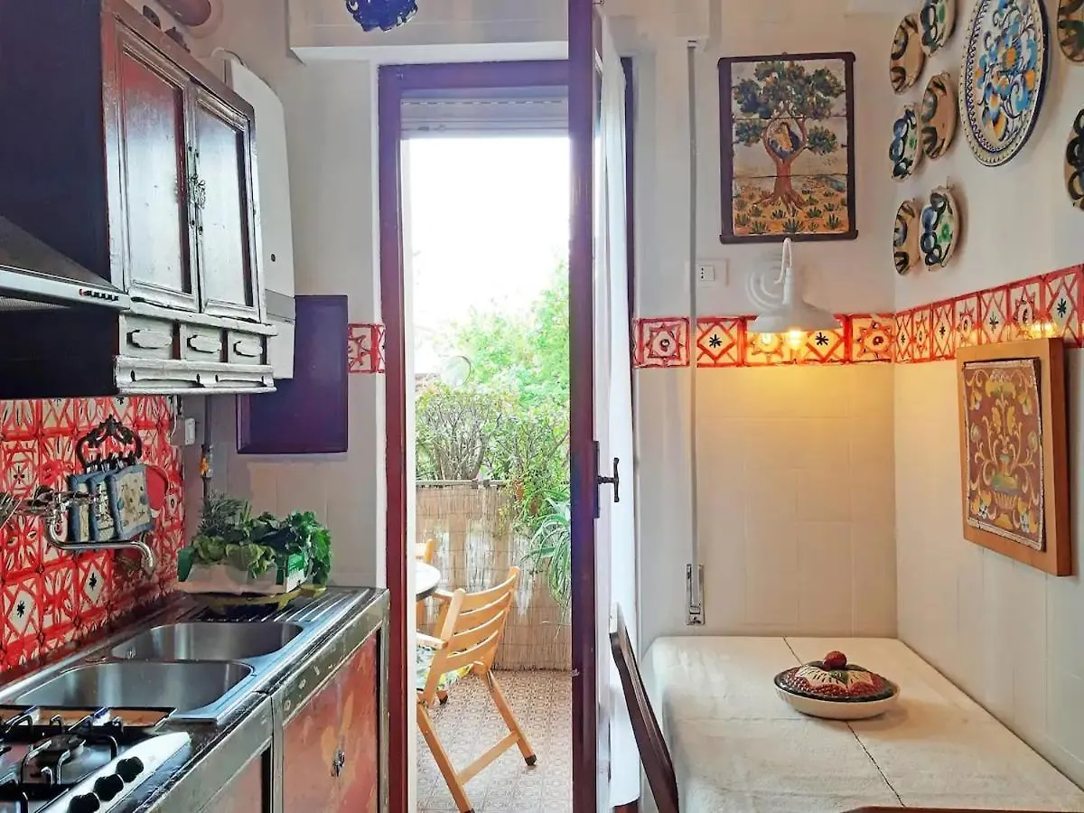 La Rosa Del Deserto, Versilia Marina di Massa Appartement